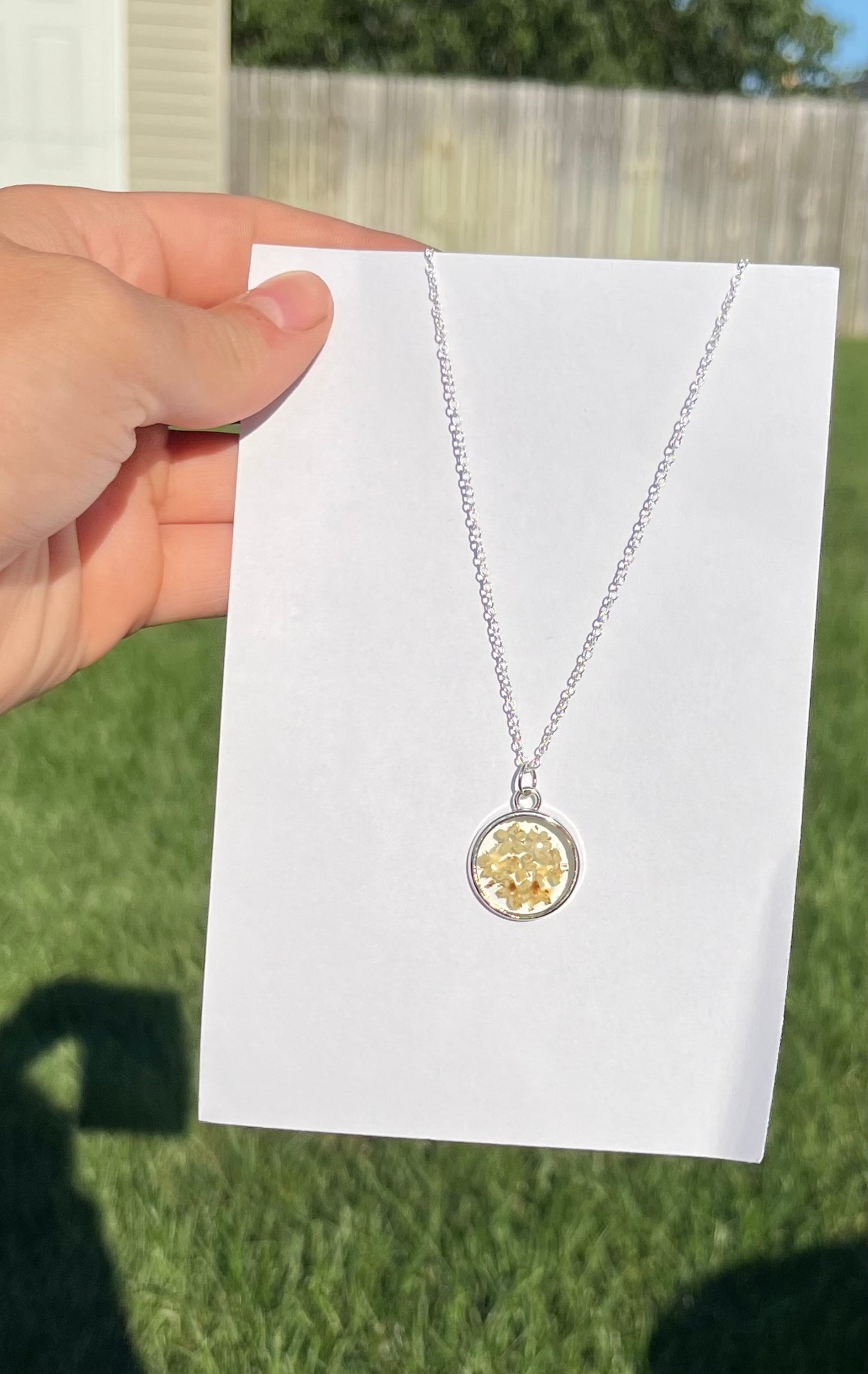 Bundle of Flowers Necklace