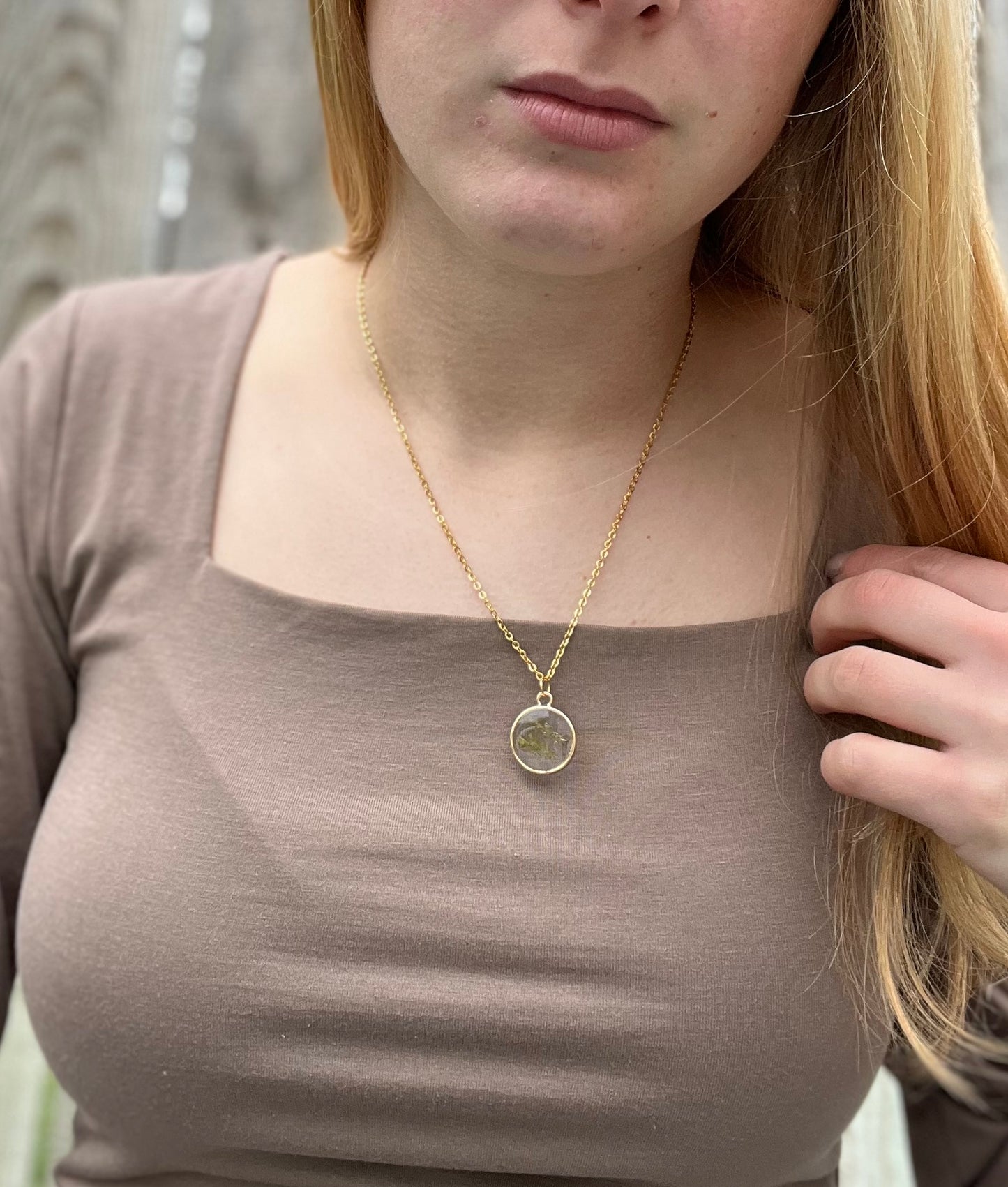 Fine Line Fern Necklace