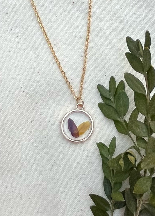 November Chrysanthemum Necklace in Gold