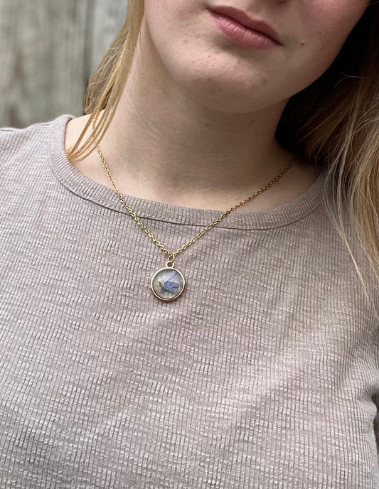 September Aster Necklace in Gold