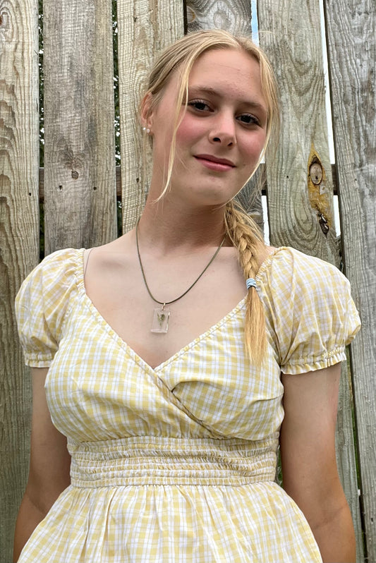 Simple Sprig Rectangle Necklace