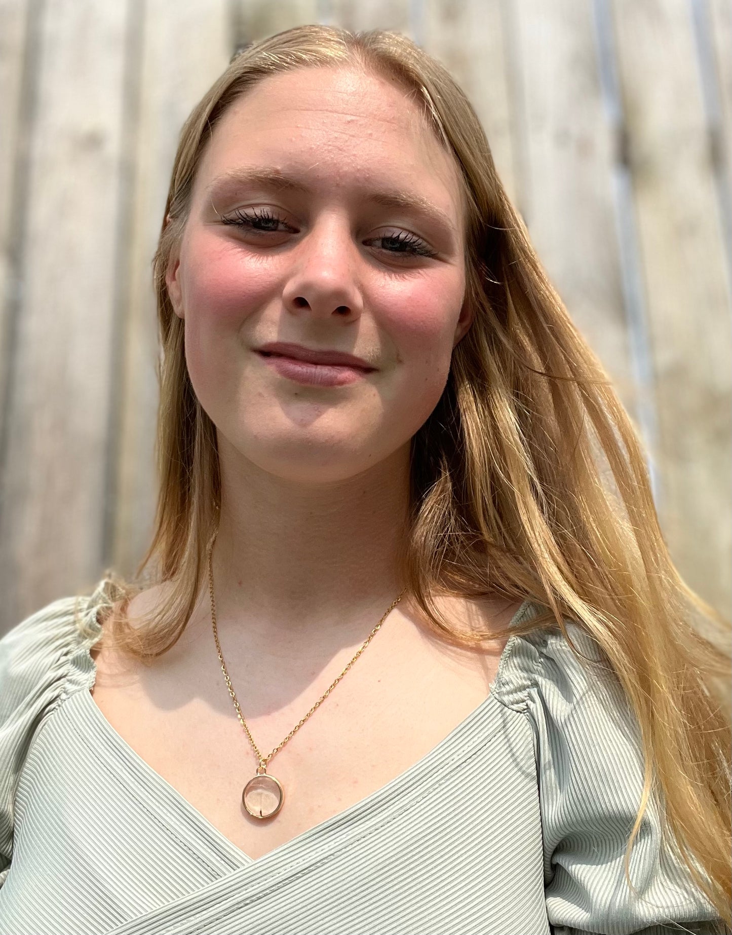 Wishful Dandelion Necklace in Gold