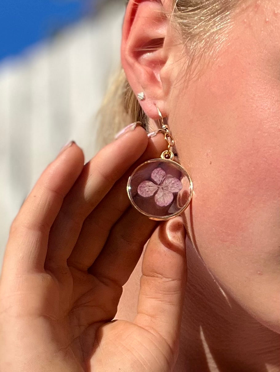 Elegant Pink Flower Earrings