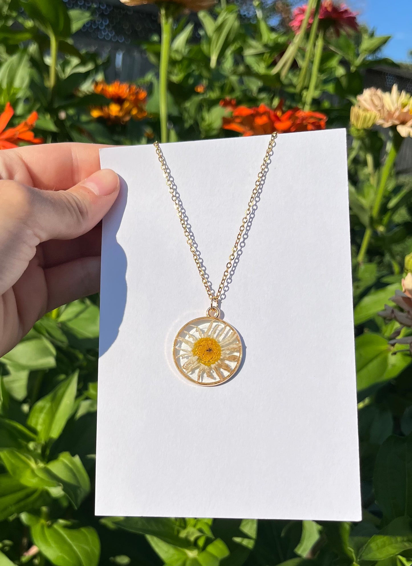 Groovy Daisy Necklace