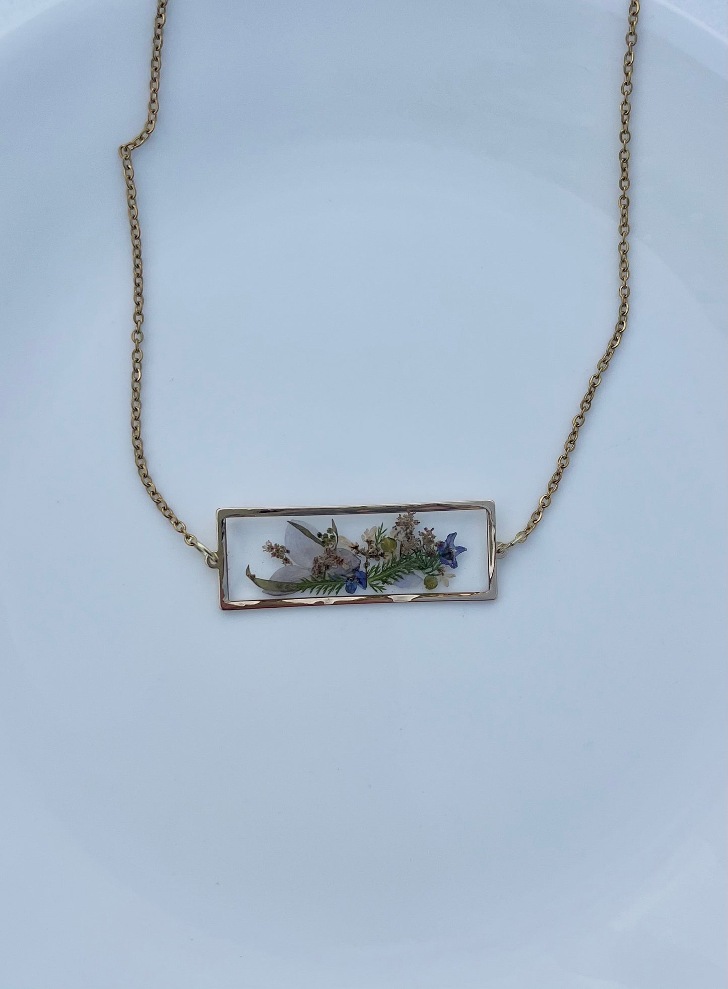 Rectangle Bouquet Necklace