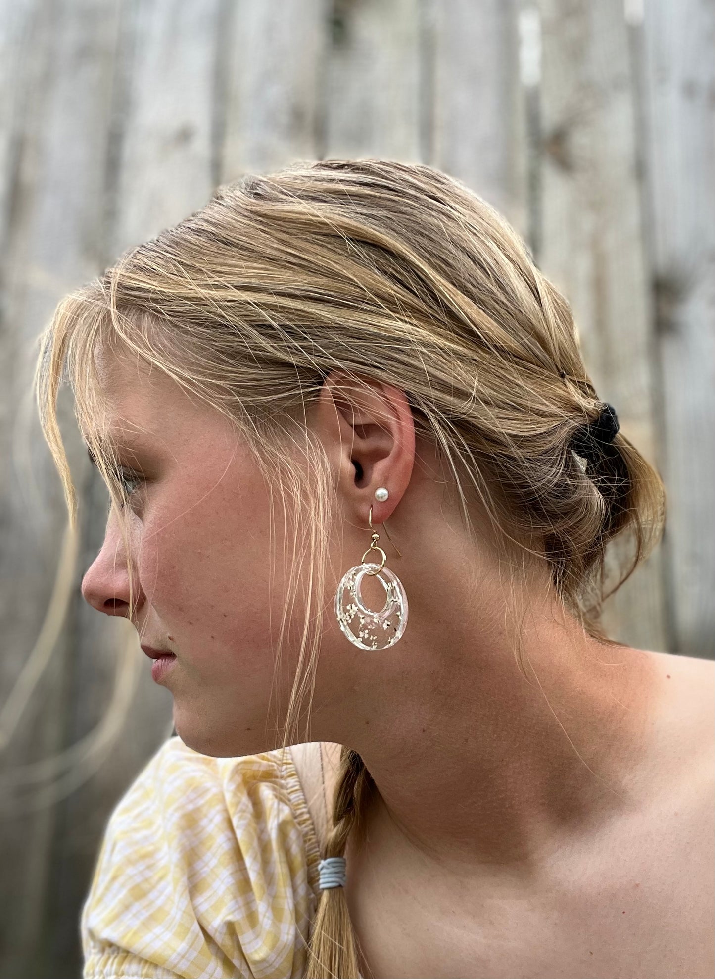 White Wonder Earrings