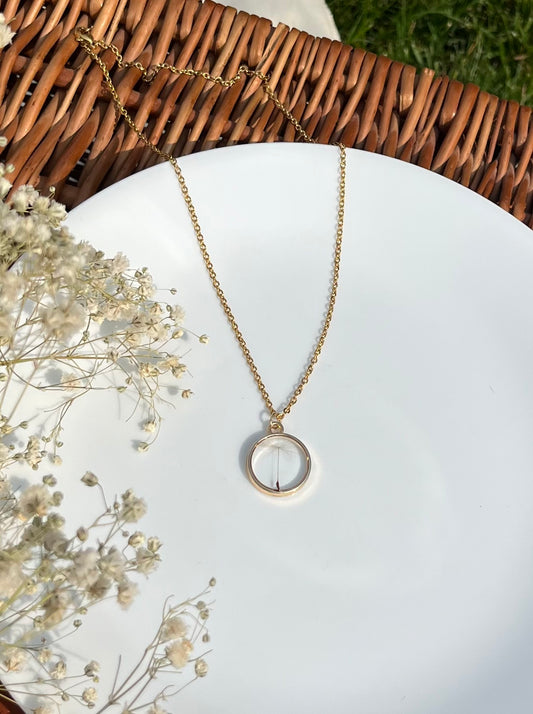 Wishful Dandelion Necklace in Gold